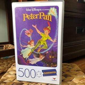 Blockbuster: Disney: Peter Pan movie cover puzzle in case 500pc.